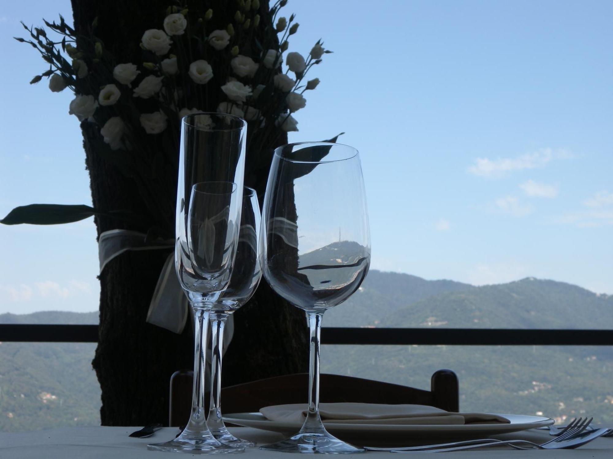 Ristorante Hotel Falchetto Брунате Экстерьер фото